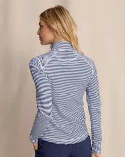 Team Colors Runaround Quarter Zip Pullover